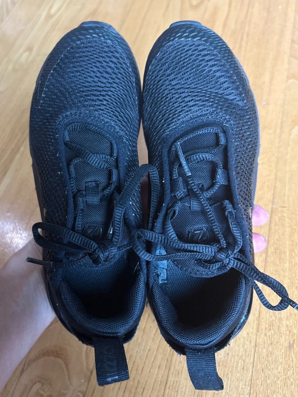 Nike Air Max 270 Sneakers Youth Boys Shoes Girls Sz 1Y GS Low Triple Black Kids